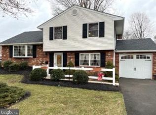 750 King Way, Warminster, PA 18974