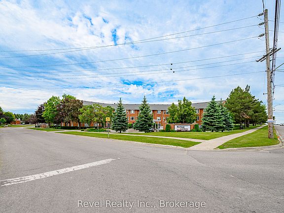 2nd image of 3 Heritage Way #302
