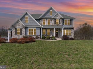 10 Elizabeth Way, Carlisle, PA 17013