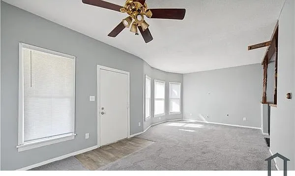 3 bed, 1374 sqft, $1,300 — Photo 3