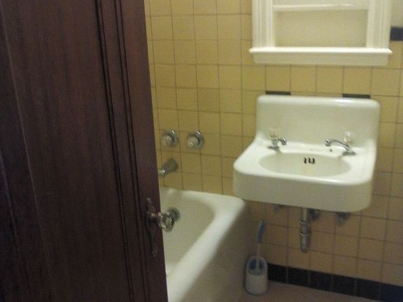 2nd image of 2 E Birch St APT 302