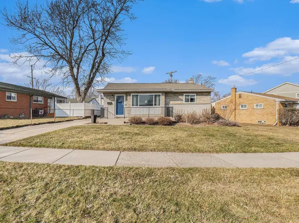 1143 N Stephen Ave, Clawson, MI 48017