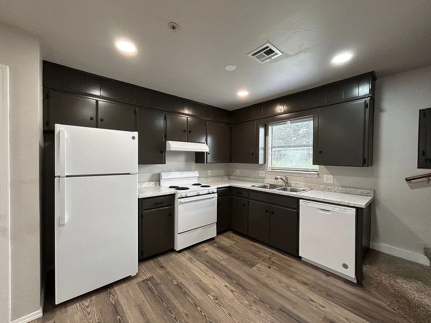 Jefferson Townhouse — Photo 3