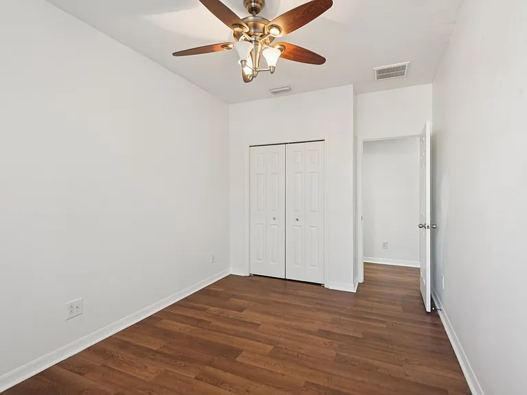 12805 Avelar Manor Pl — Photo 21