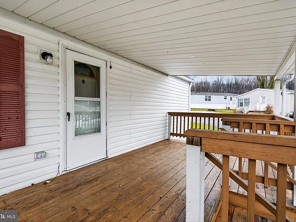 4th image of 212 Michael Rd