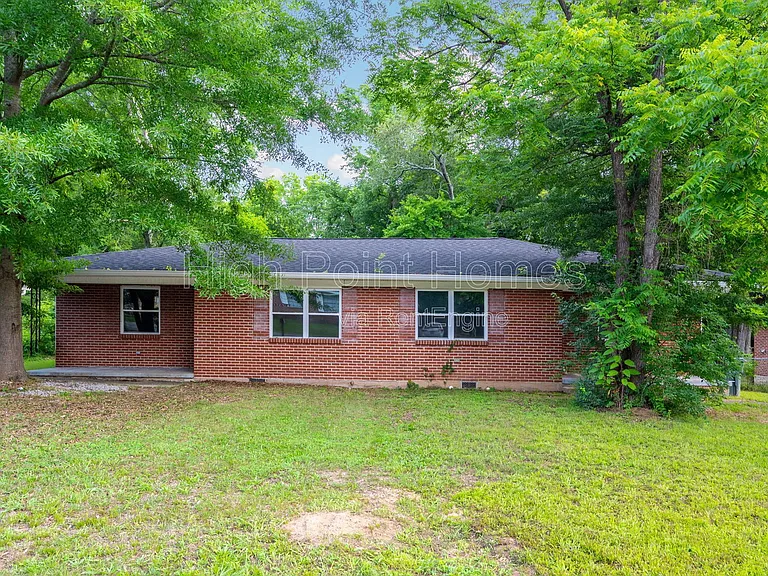 1317 Mayfield Ln #A — Photo 1