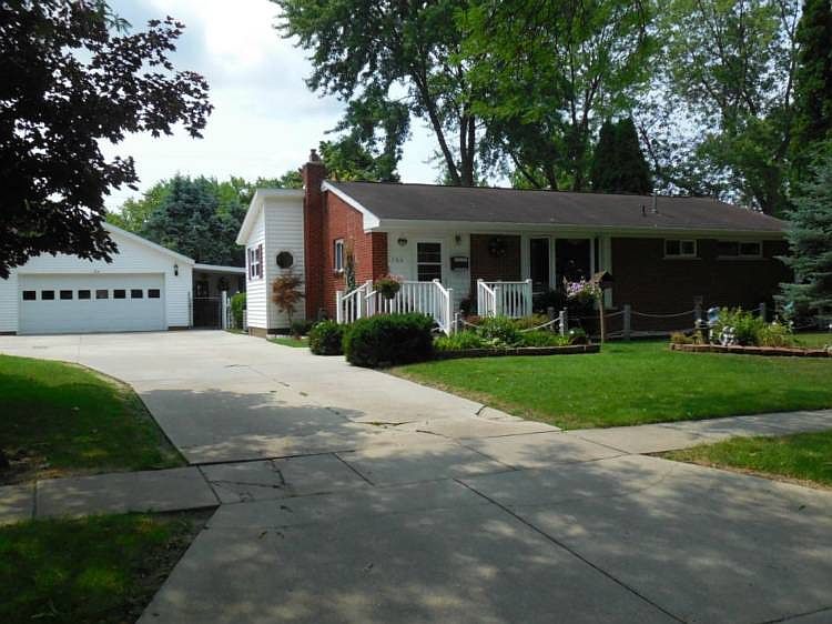 1st image of 406 Coolidge Dr