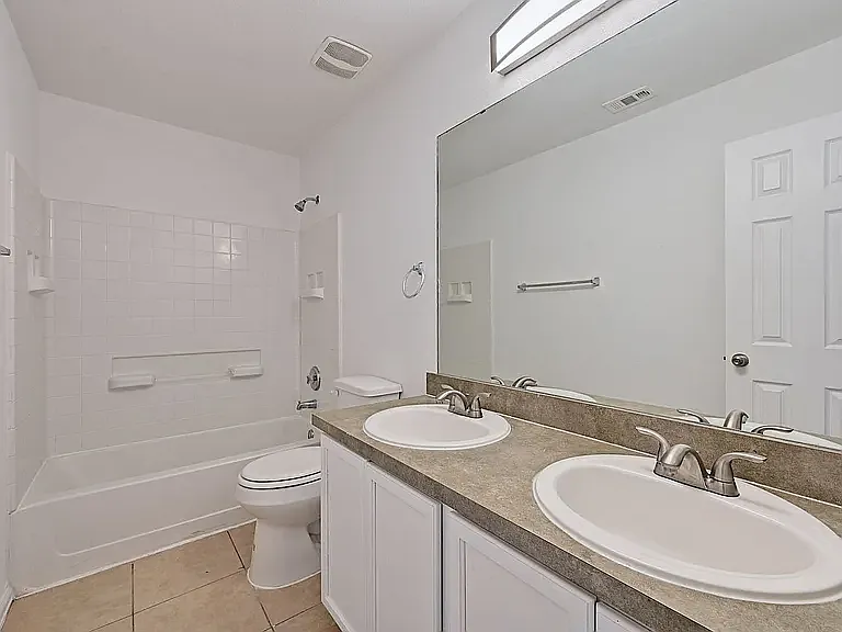 480 Camelia Pkwy — Photo 6