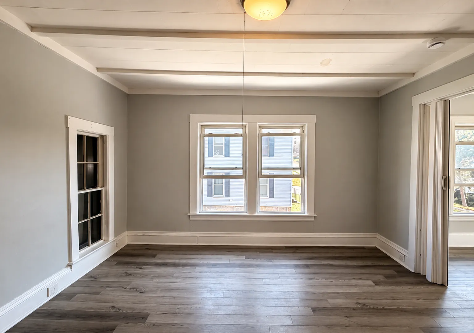 210 Center Street — Photo 2
