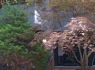 2039 Wethersfield Ct, Reston, VA 20191