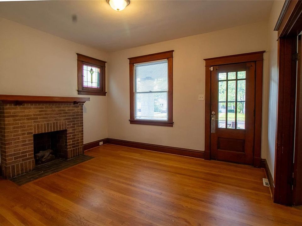 6520 Bradley Ave Saint Louis, MO Zillow Apartments for Rent in