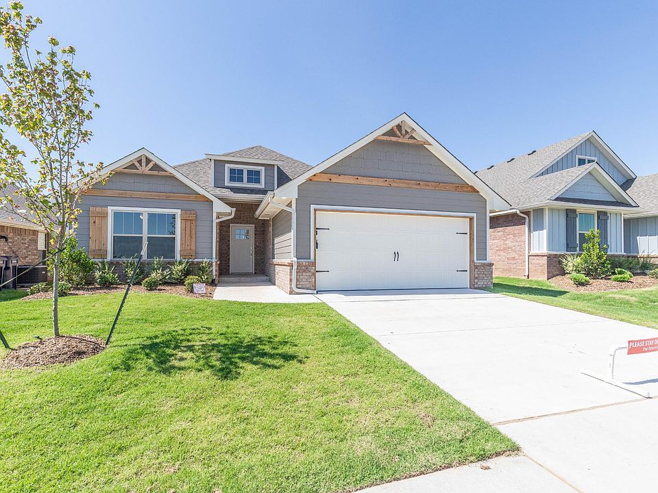 Homes by Taber Julie Floor Plan - 9112 NW 119th St
