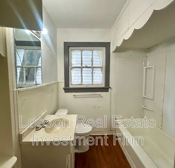 3407 Lillian St — Photo 14