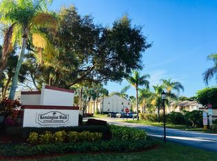 6649 Somerset Dr APT 206, Boca Raton, FL 33433