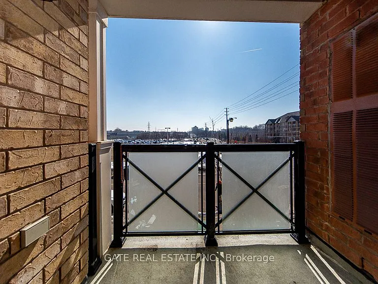10 Mendelssohn St #117 — Photo 39