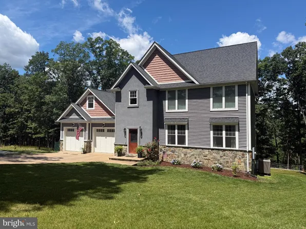 2251 Hunting Ridge Rd, Winchester, VA 22603