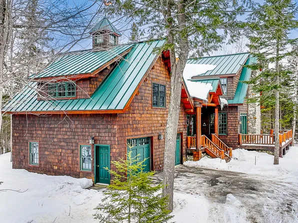 6002 Niblick Way, Carrabassett Valley, ME 04947