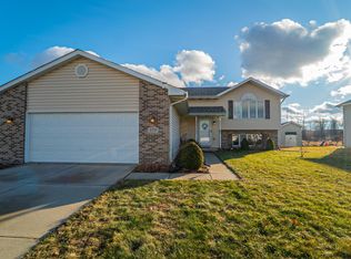 3759 W 72nd Ave, Merrillville, IN 46410