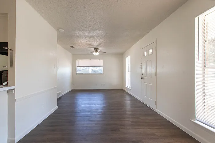 3920 Redstone Rd — Photo 3