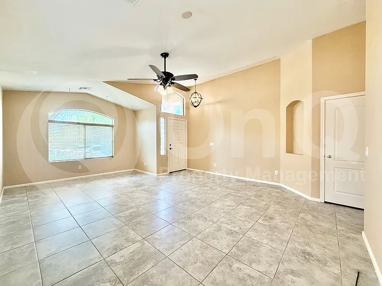 1238 W Corriente Dr — Photo 9