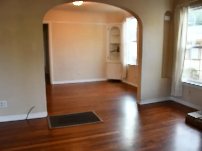 480 S Washington St — Photo 3