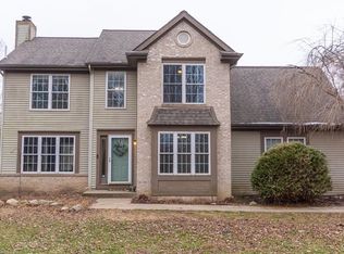 2169 Hummer Lake Rd, Oxford, MI 48371