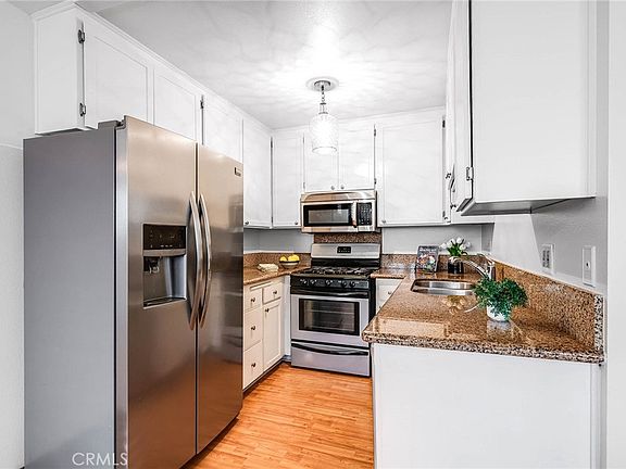 2nd image of 4000 W Victory Blvd APT 204