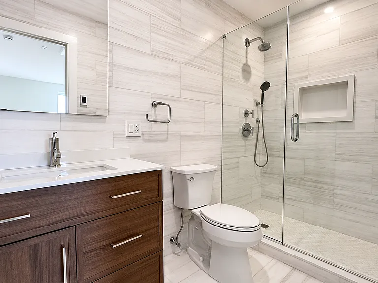 156 Summit St #2 — Photo 5