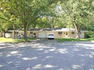 1745 W Governor St, Springfield, IL 62704