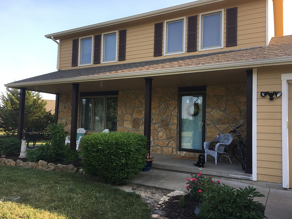 1667 N 400 Road
