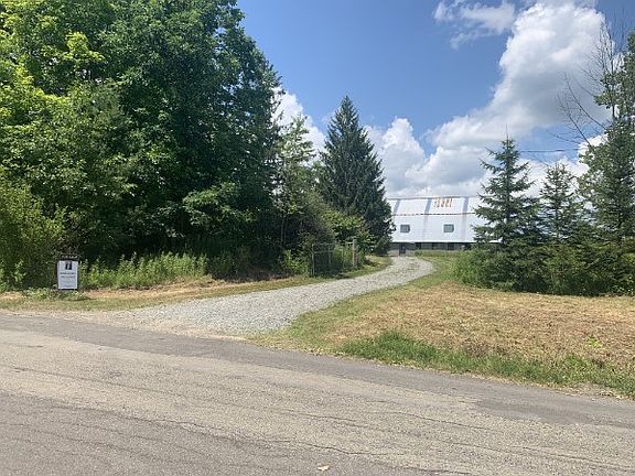 5th image of 143 Swift Rd #2