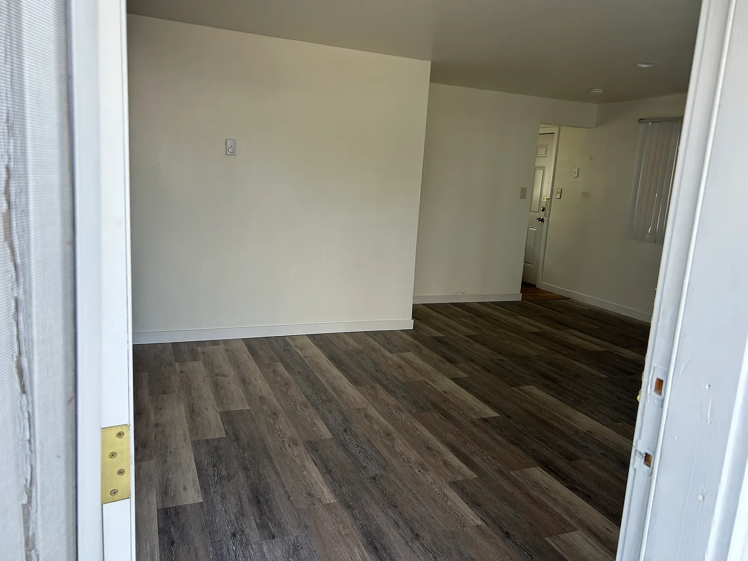 2 bed, 720 sqft, $1,700 — Photo 4