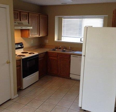 3rd image of 110 Juniper Dr