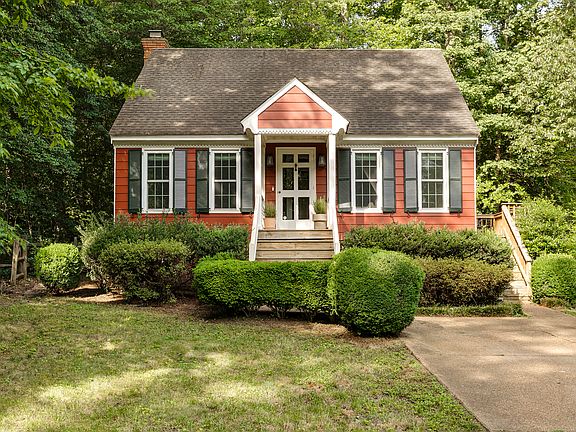 2nd image of 5607 Willow Creek Ln