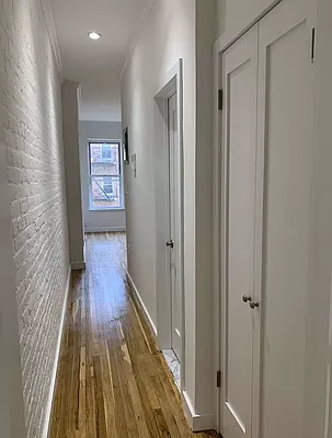 Rented by Compass | media 7