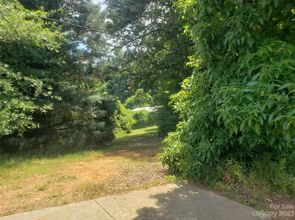 0 Ridgecrest Dr, Winston Salem, NC 27103