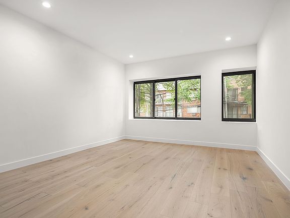 3rd image of 25-15 36th St #2F