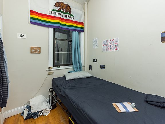 5th image of 60 E 3rd St #27