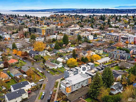4th image of 5020 35th Ave S
