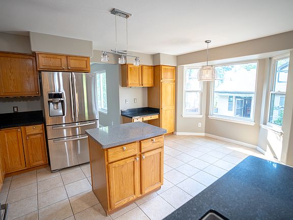5th image of 19010 E Chenango Cir