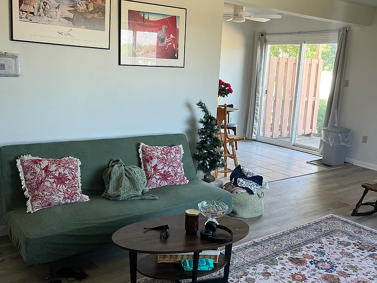 2040 Higby Dr — Photo 7