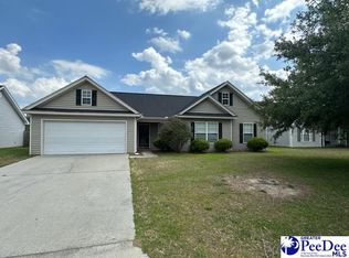 2917 Bentgrass Ct, Effingham, SC 29541