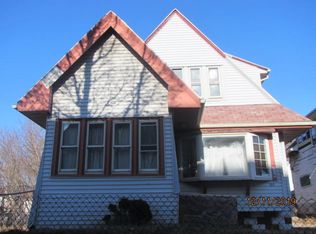 1108 W Chambers St, Milwaukee, WI 53206