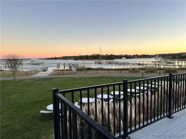 420 Rosegill Ct #420, Urbanna, VA 23175