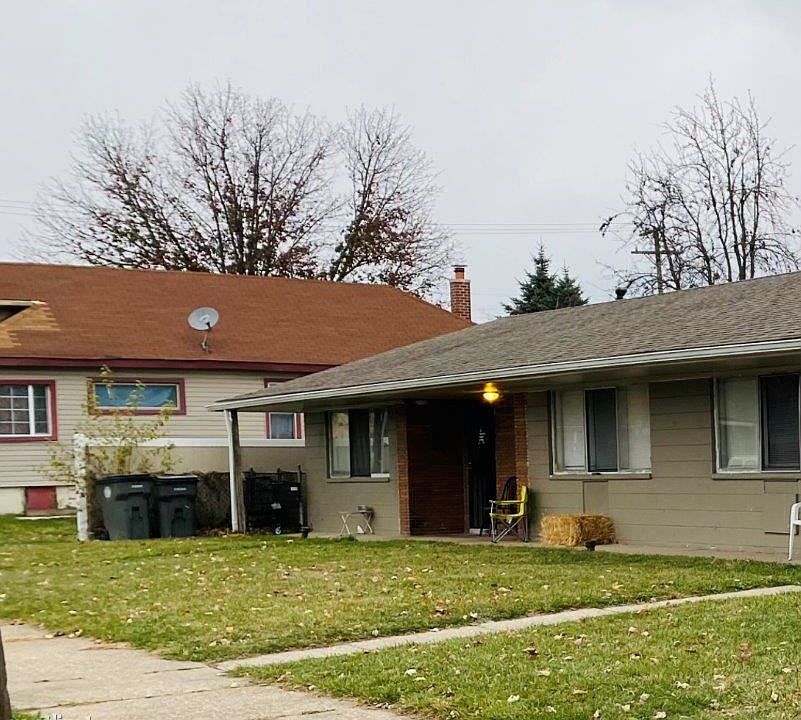 1st image of 4571 5th St #B