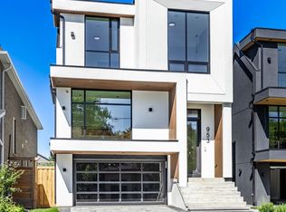 953 Halliday Ave, Mississauga, ON L5E1P4