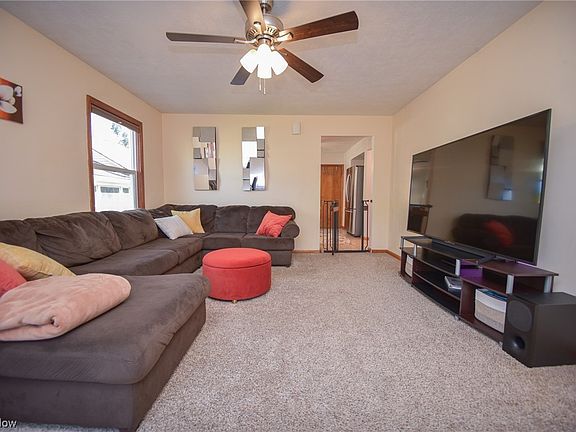 5th image of 4007 Wellington Ave