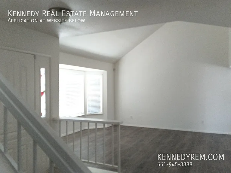 2145 W Avenue P8 — Photo 3