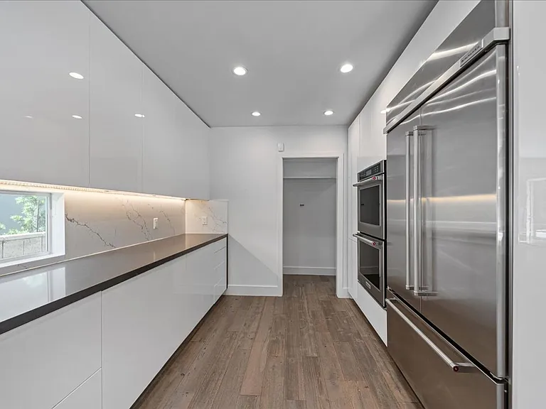 1455 S Castello Ave — Photo 12