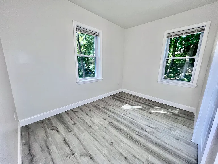 164 Ashburnham St #2 — Photo 10